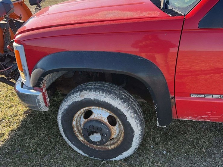 2000-gmc-k3500-image-13