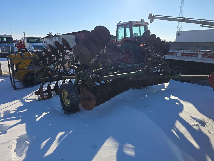 john-deere-20-image-5