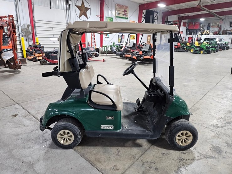 #143-•-2013-ez-go-rxv-electric-golf-cart-image-6