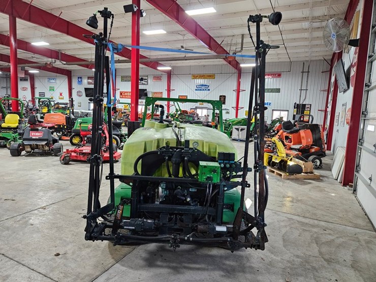 john-deere-gator-image-4