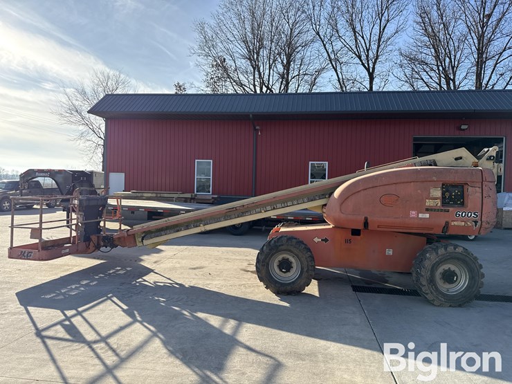 2007-jlg-600s-image-8