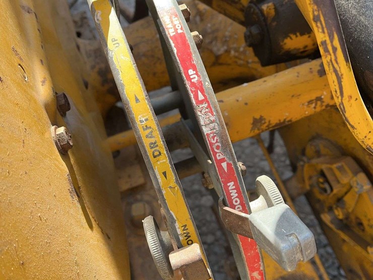 1968-massey-ferguson-200-image-20