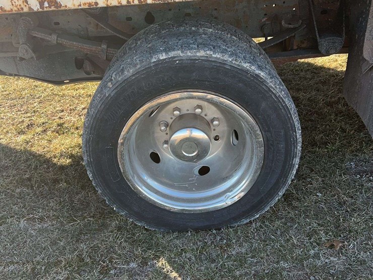 2001-ford-f450-image-7