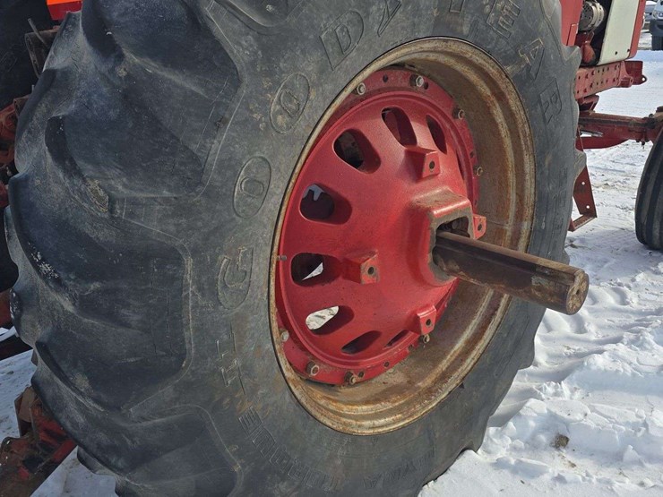 1977-international-1586-image-7