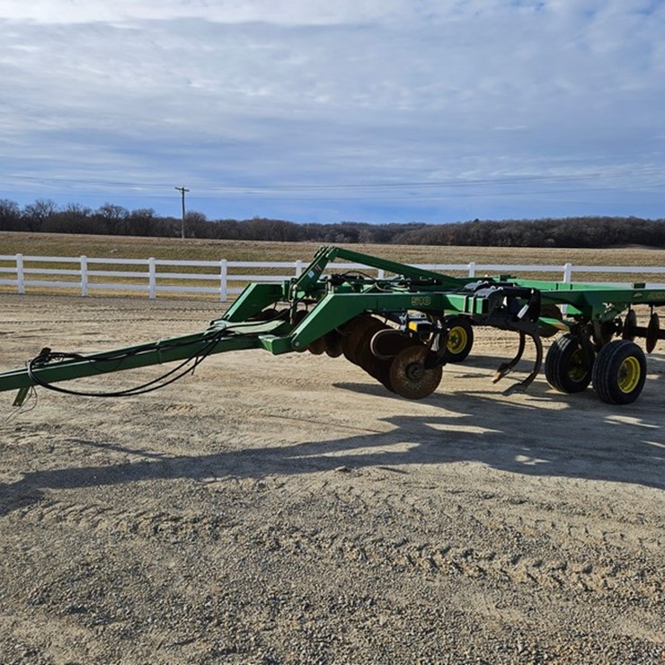 JOHN DEERE 510