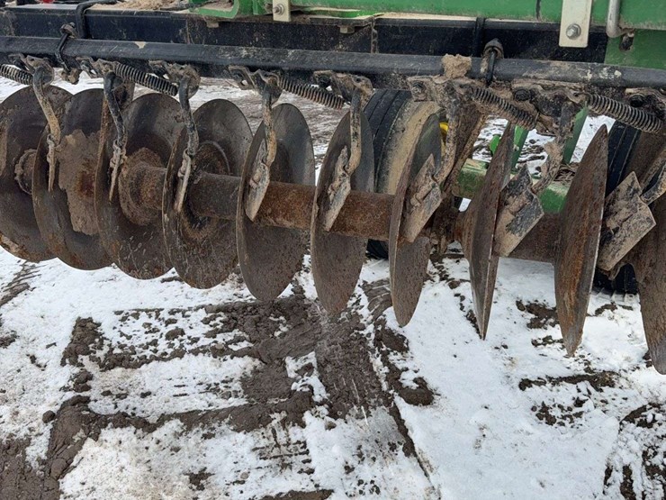 john-deere-637-image-12