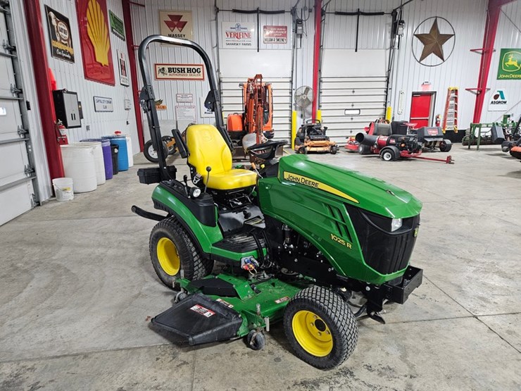 john-deere-1025r-image-7