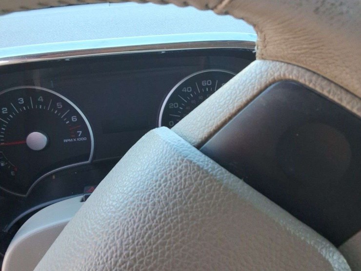 2006-ford-explorer-image-17