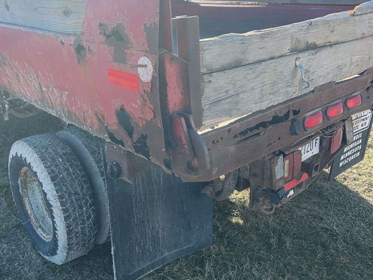 2000-gmc-k3500-image-10