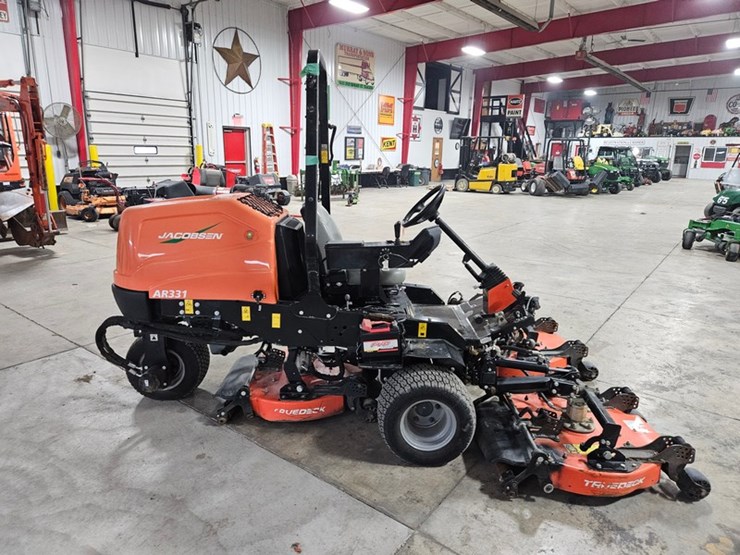 #137-•-jacobsen-ar331-mower-image-6