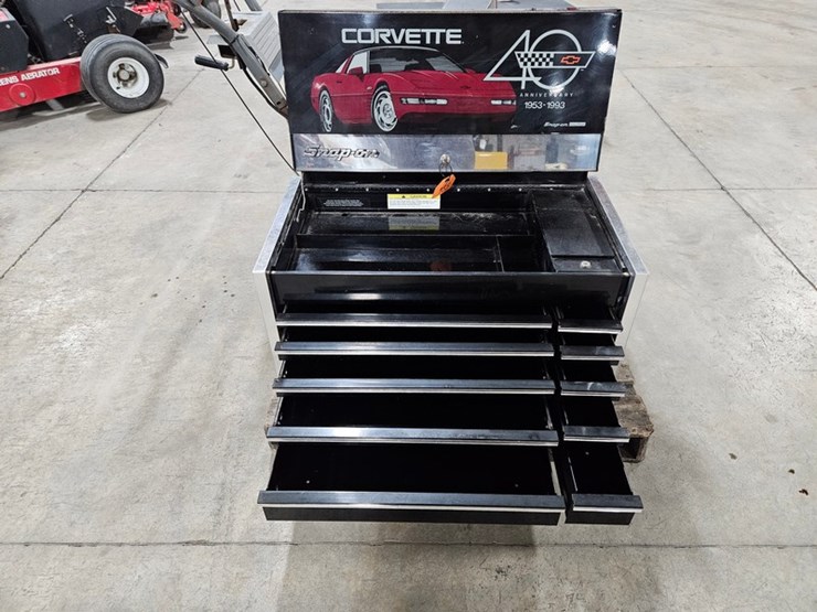 #185-•-snap-on-corvette-40th-anniversary-tool-box-image-8