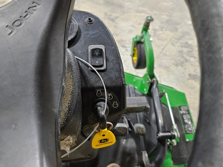 2021-john-deere-1600-turbo-image-26