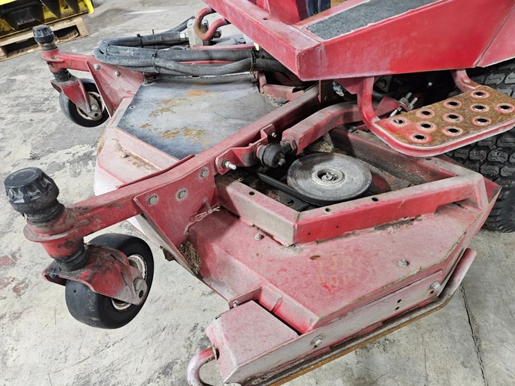 toro-groundsmaster-4000d-image-9