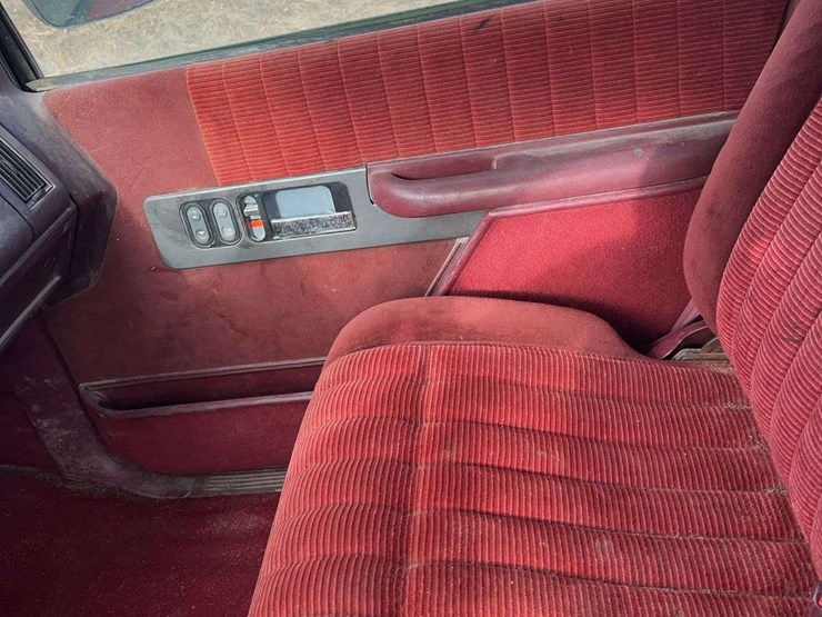 1993-chevrolet-gmt400-image-14