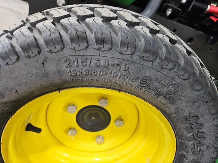 john-deere-1025r-image-34