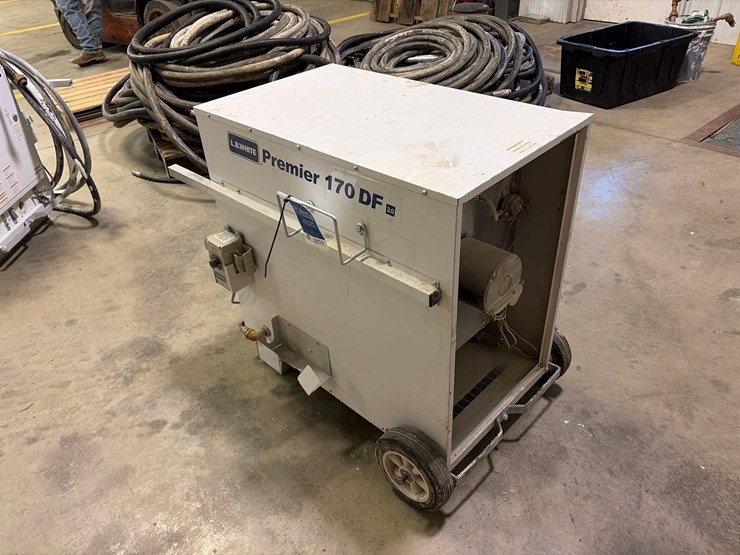 l.b.-white-premier-170-df-portable-heater-image-4