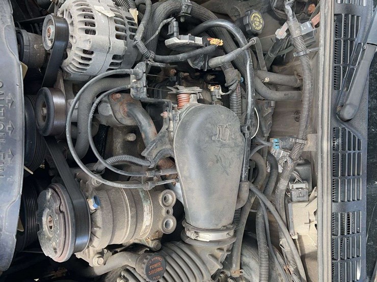 2002-chevrolet-blazer-image-14