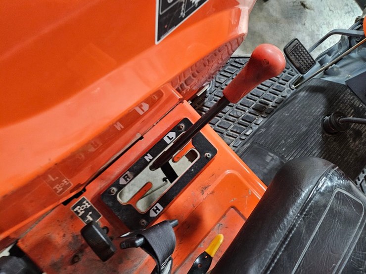 kubota-m5400-image-19