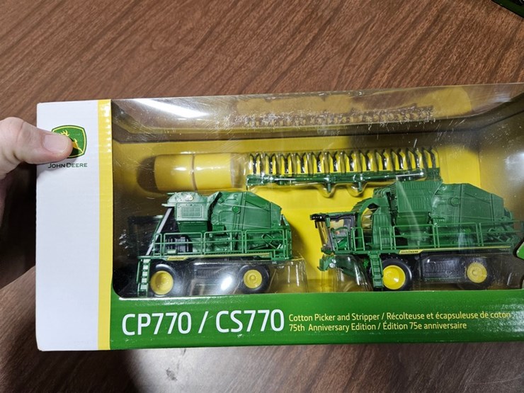 #118-•-1/64-scale-john-deere-cp770/cs770-image-5