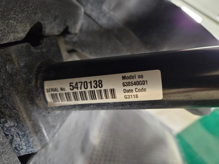 #144-•-2013-ez-go-rxv-electric-golf-cart-image-21