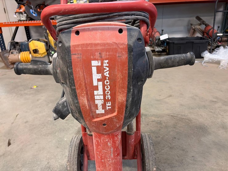 hilti-te-3000-avr-jackhammer-image-6