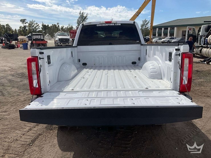 2019-ford-f350-image-34