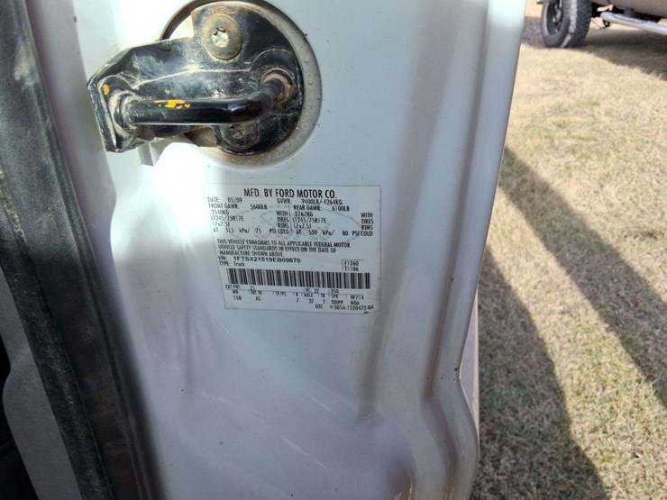 2009-ford-f250-image-14