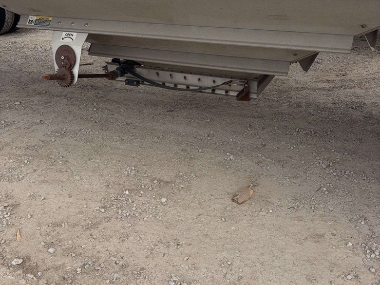 2001-wilson-hopper-bottom-image-21