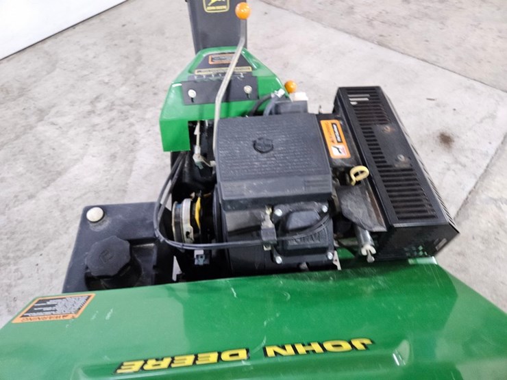 john-deere-800-image-14
