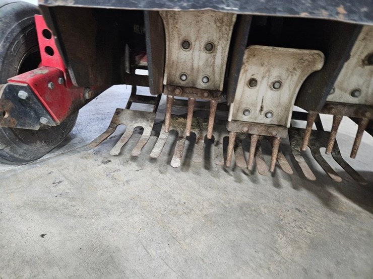 #134-•-toro-greens-aerator-image-9