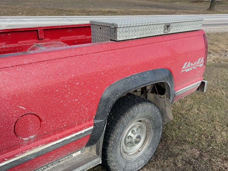 1993-chevrolet-gmt400-image-3