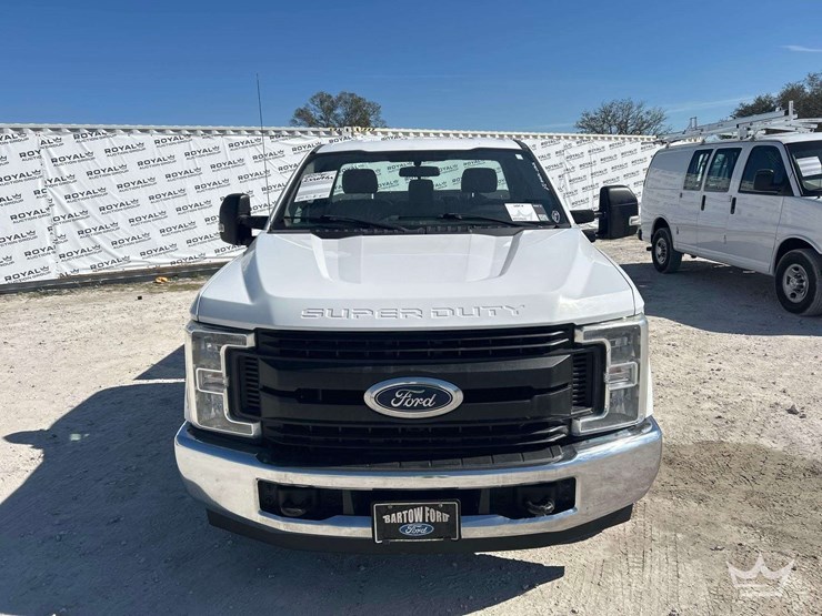2019-ford-f250-image-24