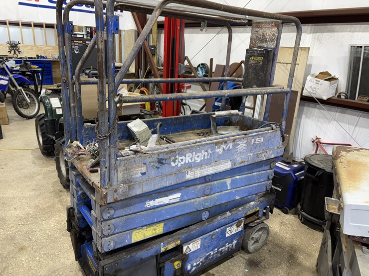 up-right-mx19-image-2