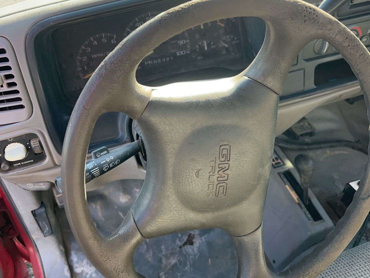 2000-gmc-k3500-image-19