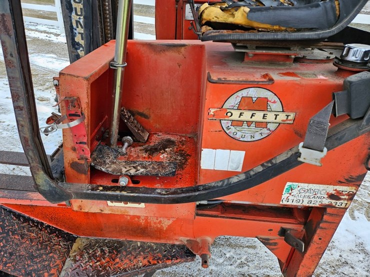 #82-•-moffett-monty-piggy-back-fork-lift-image-9