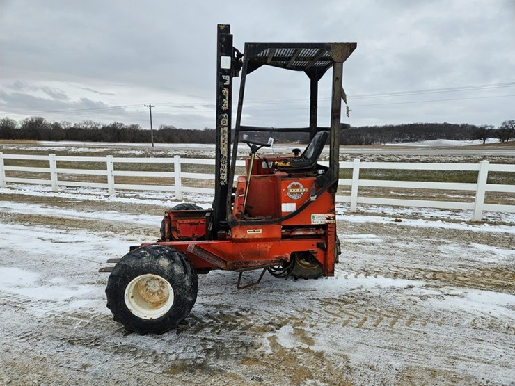 #82-•-moffett-monty-piggy-back-fork-lift-image-2