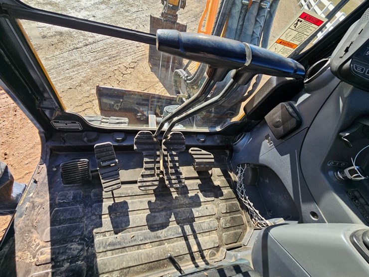 #38-•-hyundai-60cr09a-excavator-image-19