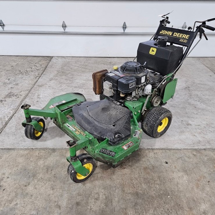 #157 • John Deere GS30 Walk Behind Mower