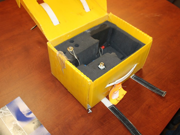 #1052-•-aetrix-digital-dead-weight-tester/gauge-w/-data-logger-image-4