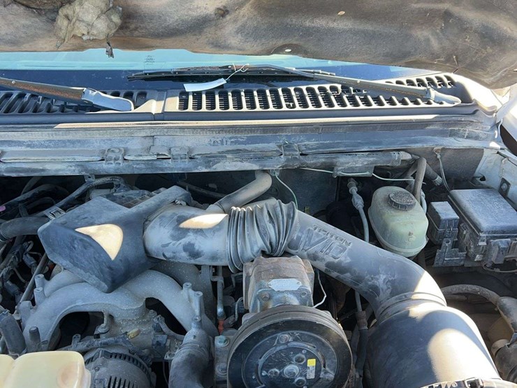 2001-ford-f450-image-22