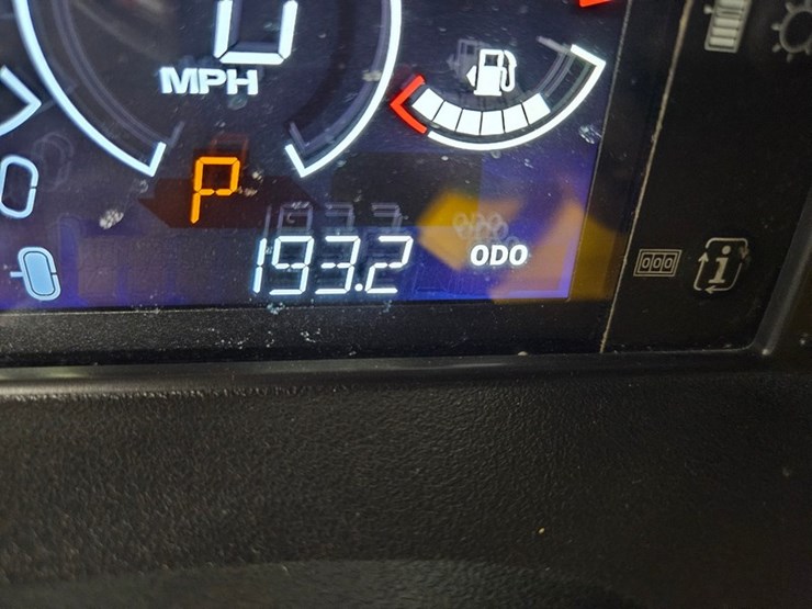 #101-•-2022-john-deere-xuv-590m-utv-image-23