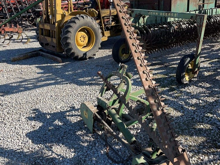 john-deere-350-image-2