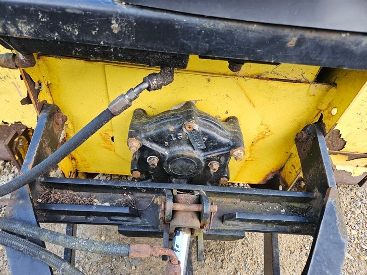 john-deere-47-image-11