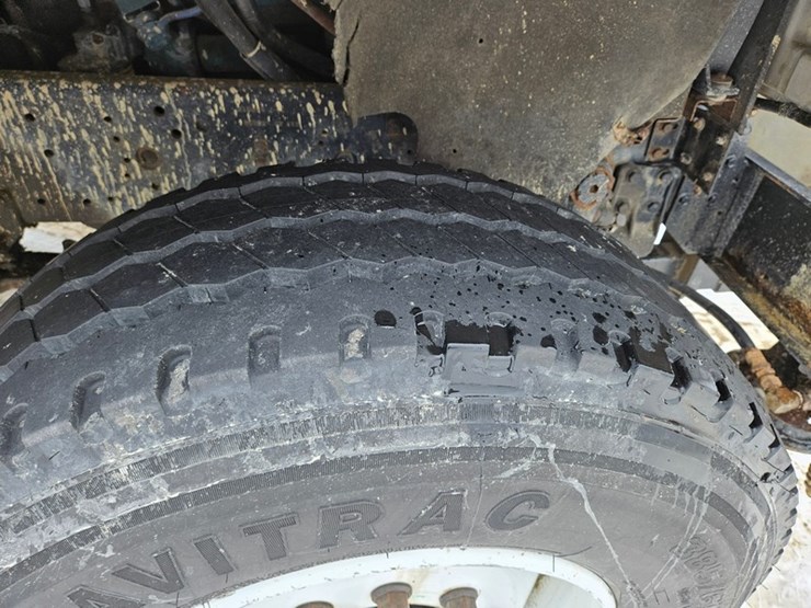 2001-vactor-2100-image-20