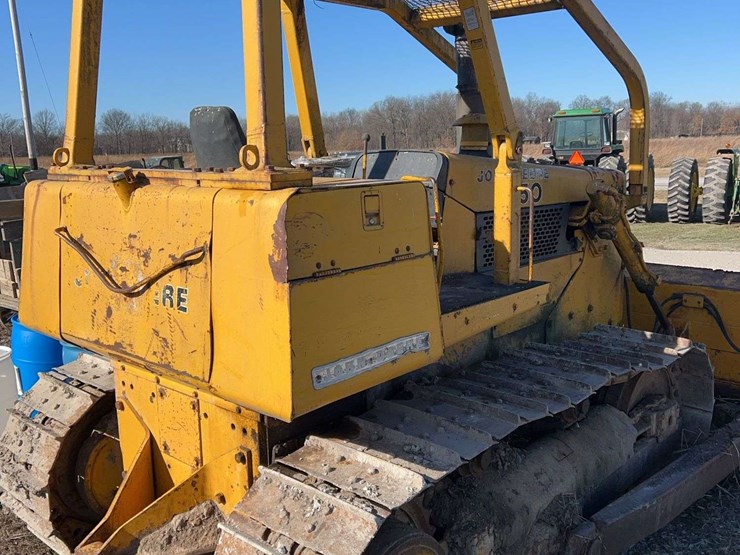 john-deere-850-image-9