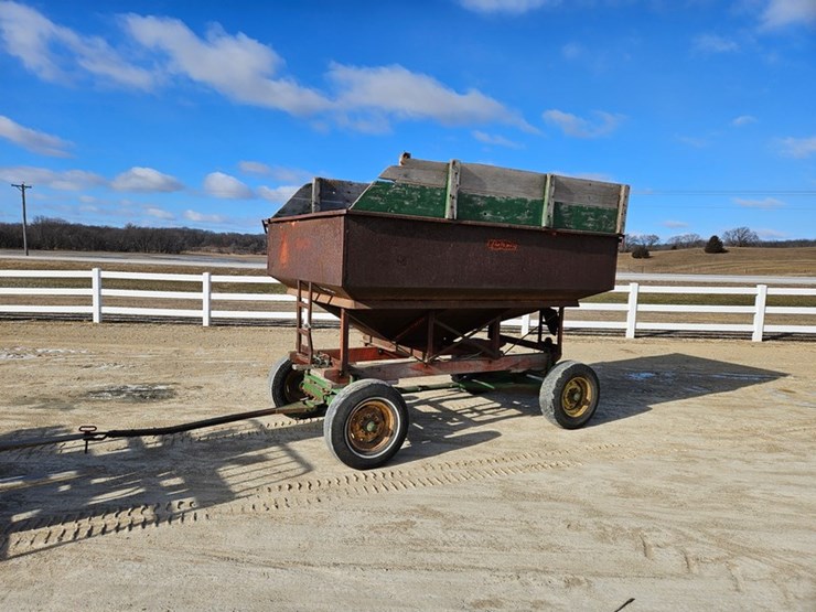 #89-•-gravity-box-&-john-deere-running-gear-image-1