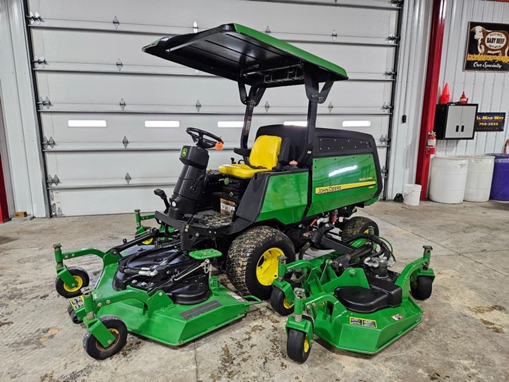john-deere-1600-turbo-image-1