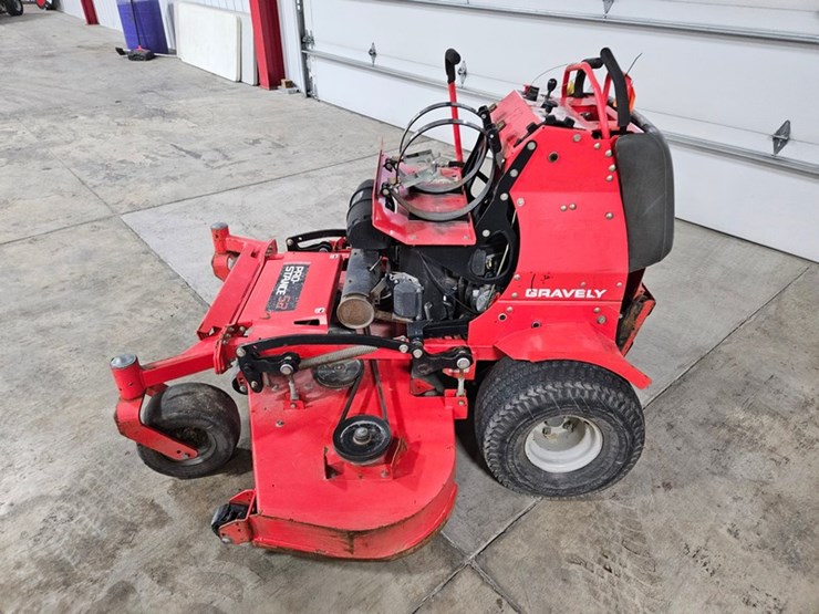 gravely-prostance-52-image-2