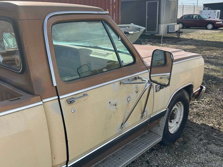 dodge-ram-250-image-4