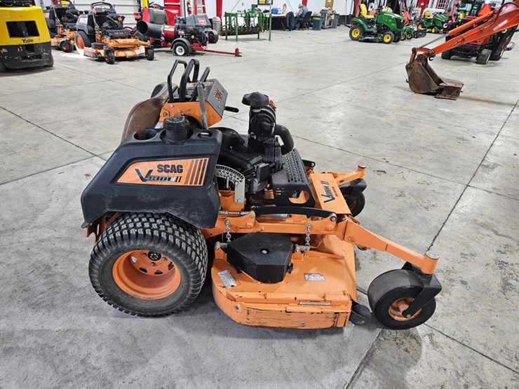 #105-•-2022-scag-v-ride-ii-fuel-injected-stand-on-mower-image-6